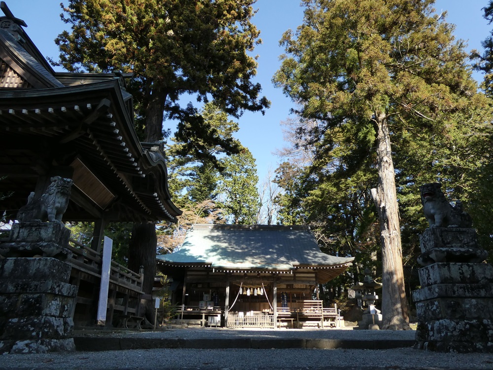 甲斐逸見郷　逸見神社（へみじんじゃ）