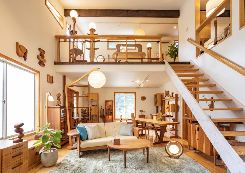 八ヶ岳手作り造形家具　いっぴん工房